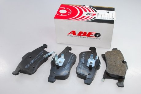 Комплект тормозных колодок, дисковый тормоз ABE C1X033ABE (фото 1)