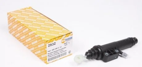 Головний циліндр зчеплення AUTOTECHTEILE 100 2932