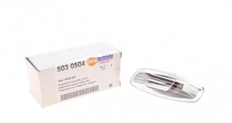 Повторитель поворота, правый AUTOTECHTEILE 503 0504