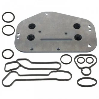 Масляний радіатор ALFA ROMEO 159, CHEVROLET AVEO, AVEO / KALOS, CRUZE, ORLANDO, TRAX, FIAT CROMA, OPEL ASTRA H, ASTRA H GTC, ASTRA H/KOMBI, ASTRA J, ASTRA J GTC, CORSA D 1.4-1.8LPG 06.05- BLUE PRINT ADG06121
