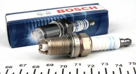 Свічка запалювання BOSCH 0 242 229 654