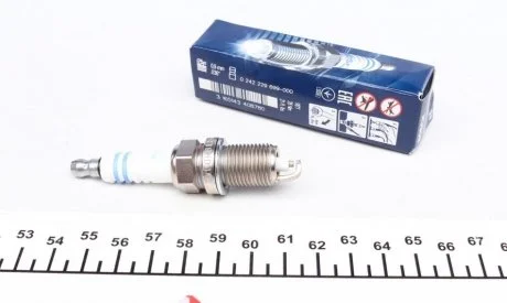 Свічка запалювання BmwOpel Z10/Z12/Z14/Z16/Z18/XEP/XEL/XER BOSCH 0 242 229 699