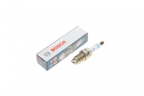 Свічка запалювання 2-х конт. Audi 100,A4,A6 90- BOSCH 0 242 235 668
