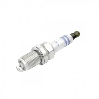 Свічка запалювання Platin Audi VW Seat Nissan BOSCH 0 242 245 558