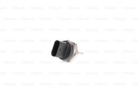 CZUJNIK CIЊNIENIA PALIWA SKODA OCTAVIA 1,4TSI CNG 13- BOSCH 0261230374 (фото 1)