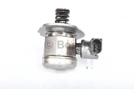 Помпа палива високого тиску BMW 1 (F20), 3 (F30, F80), X1 (E84) 2.0 03.11-10.18 BOSCH 0 261 520 315
