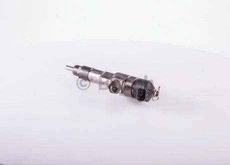 Електромагнітний CR інжектор (статус (en) factory remanufactured) IVECO DAILY III, POWER DAILY, RVI MASCOTT, CITROEN JUMPER I, FIAT DUCATO, PEUGEOT BOXER, RENAULT MASCOTT 2.8D 01.99- BOSCH 0 986 435 501