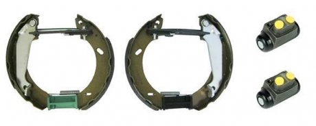 Гальмівні колодки (набір) BREMBO K24032 (фото 1)