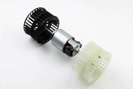 Моторчик отопителя MB 609-814/Vario (+вентилятор) BSG BSG 60-865-002