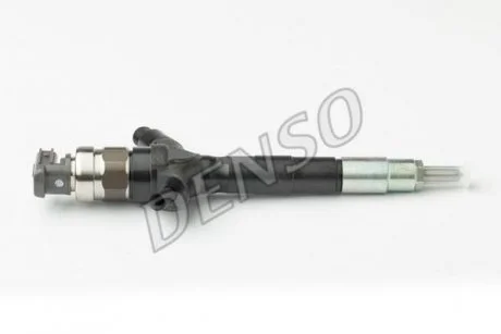 Електромагнітний CR інжектор OPEL SIGNUM, VECTRA C, VECTRA C GTS RENAULT ESPACE IV, VEL SATIS SAAB 9-5 3.0D 07.01- DENSO DCRI105830