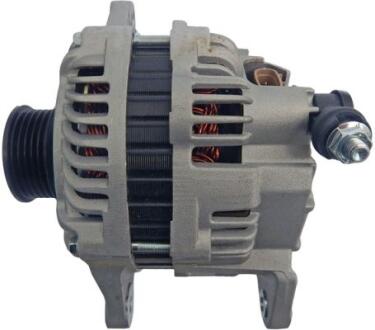 Генератор | напряжение 14 v | зарядка от генератора 100 а HELLA 8EL011713191
