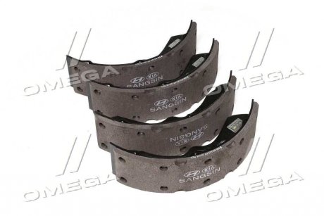 Колодки тормозные барабанные задние Hyundai HD250/350 -98/HD45/HD46/HD65/HD72/HD78 04- (выр-во Mobis) Hyundai/Kia/Mobis 5830545A53 (фото 1)