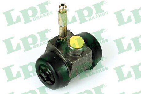 Гальмівний циліндр задн Лів/Прав FORD TRANSIT 1.5/1.7/2.0 01.71-07.82 LPR 4902