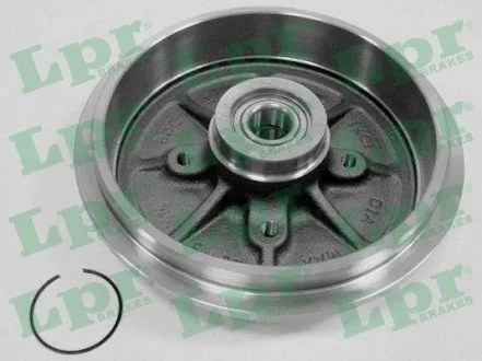 Гальмівний барабан задн ((EN) with a wheel bearing kit) CITROEN C2, C2 ENTERPRISE, C3 I, C3 PLURIEL PEUGEOT 1007, 206, 206+, 208 I 1.1-1.6D 02.02- LPR 7D0637C
