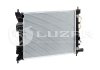Радиатор охлаждения Solaris/Rio 1.4/1.6 (10-) АКПП (алюм) (LRc 081L4) Luzar