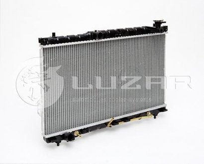 Радиатор охлаждения Santa fe 2.0/2.4/2.7 (01-) АКПП (алюм) LUZAR LRc HUSf00250 (фото 1)