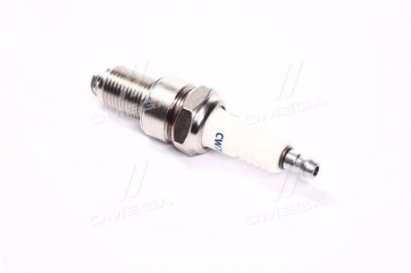 Свеча зажигания CW7LP ВАЗ 2101-07 (выр-во) MAGNETI MARELLI 062000739304 (фото 1)