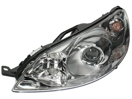Фара автомобільна MAGNETI MARELLI 710301213273