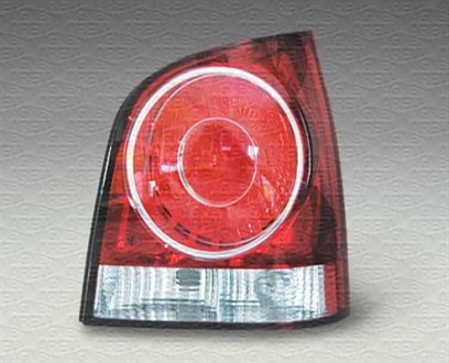 Задний фонарь прав. VW POLO 01- MAGNETI MARELLI 714000028301