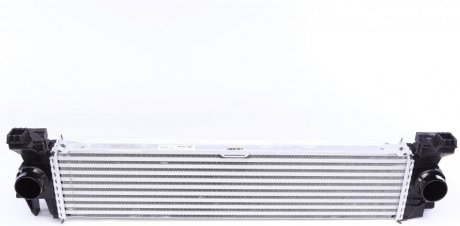 Радиатор интеркулера MAHLE / KNECHT CI 153 000P (фото 1)