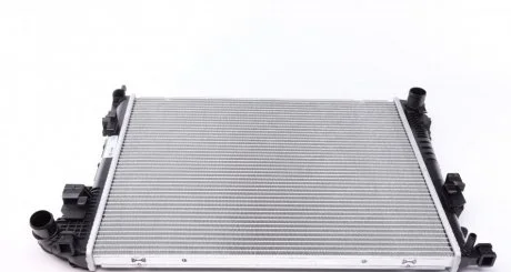 Радіатор MAHLE / KNECHT CR 1237 000S