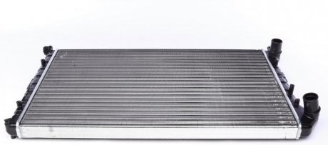 Радиатор охлаждения MAHLE / KNECHT CR 1447 000S (фото 1)