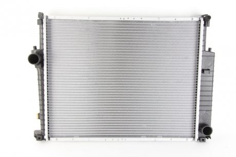 Радиатор охлаждения BMW (выр-во) NISSENS 60619A (фото 1)