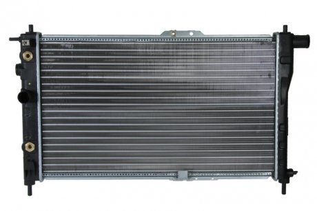 Радиатор охлаждения двигателя NISSENS 616521