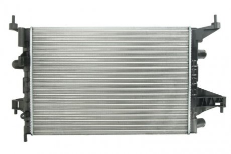 Радиатор охлаждения (выр-во) NISSENS 63007 (фото 1)