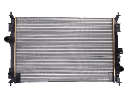 Радиатор охлаждения (выр-во) NISSENS 636014