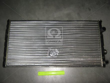 Радиатор охлаждения VW (выр-во) NISSENS 65252 (фото 1)