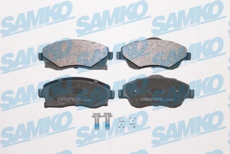 Колодки тормозные передние 01-04 (тип LUCAS) SAMKO 5SP1004 (фото 1)