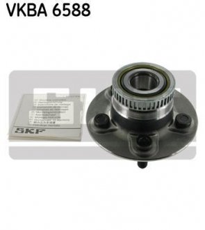 Комплект подшипника ступицы колеса SKF VKBA6588 (фото 1)