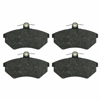 Тормозные колодки, дисковый тормоз (набор) SWAG 30916008 (фото 1)