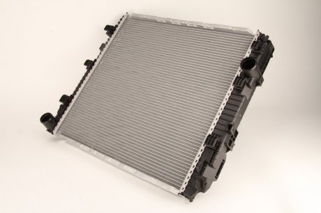 Радиатор, охлаждение двигателя THERMOTEC D7ME010TT (фото 1)