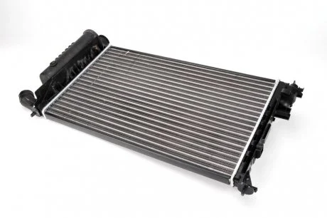 Радиатор, охлаждение двигателя THERMOTEC D7P018TT