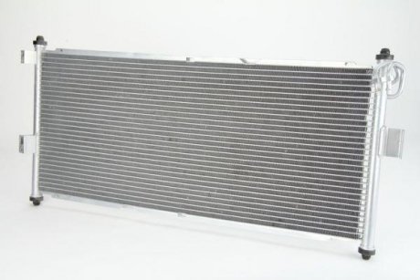 Радиатор кондиционера THERMOTEC KTT110083 (фото 1)