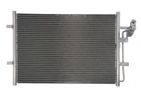 Радиатор кондиционера (с осушителем) THERMOTEC KTT110595 (фото 1)