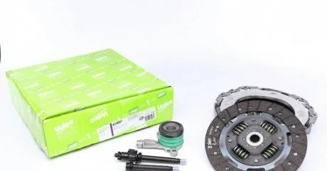 Комплект зчеплення + підшипник Valeo 834097