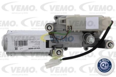 Двигатель стеклоочистителя VEMO V24070029
